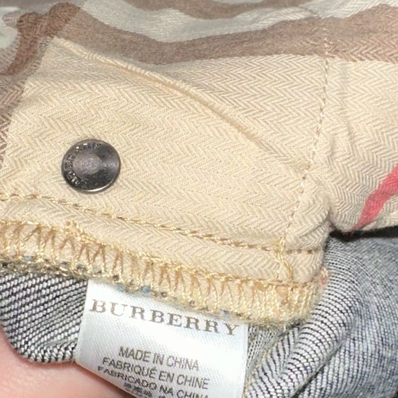 BURBERRY BABY UNISEX JEANS SZ: 2Y 100% AUTHENTIC 100% BRAND NEW W/ TAGS - Picture 7 of 15
